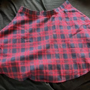 Red and Blue plaid skirt With Balck Turtleneck Top. Size Large